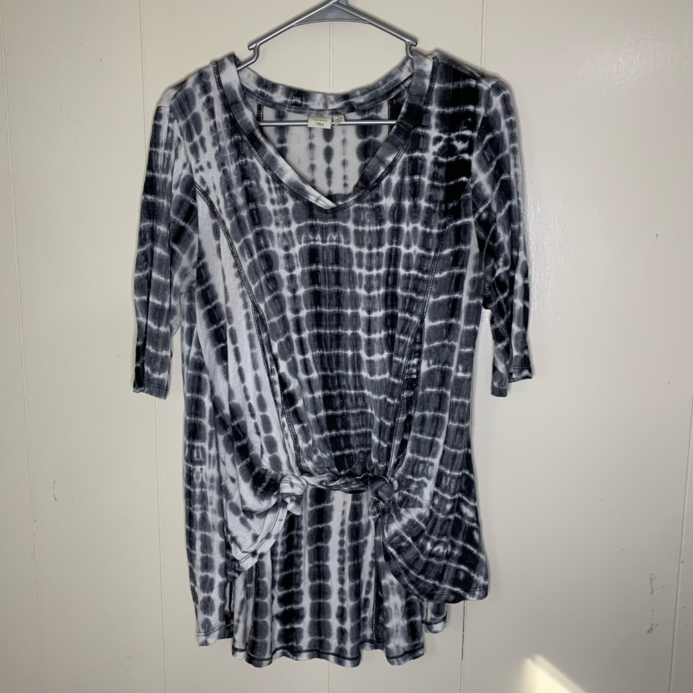 Tie dye shirt size large